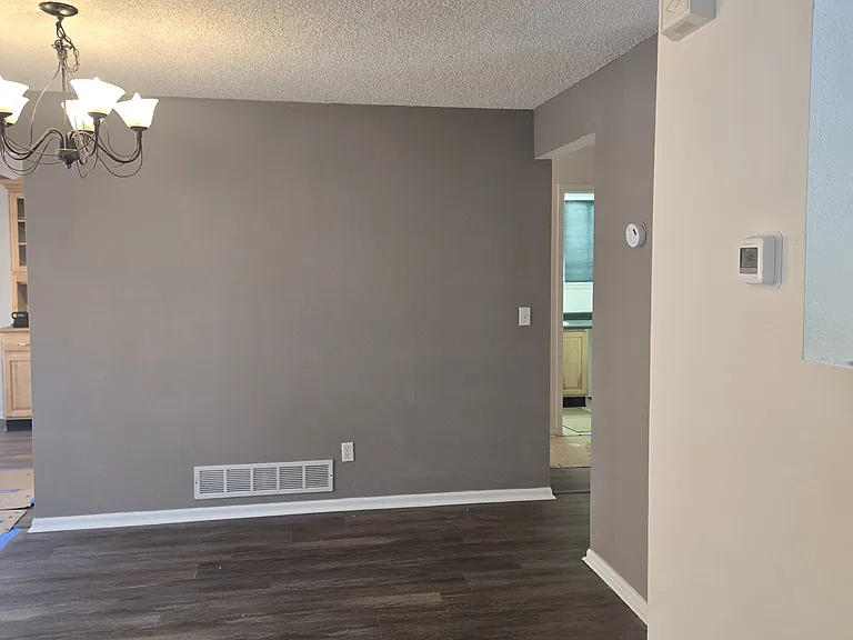 12647 Davis St — Photo 13