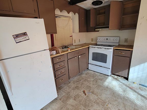 4th image of 2478A Rocky Hollow Ln