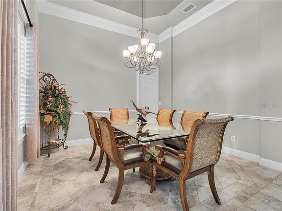3rd image of 6326 Bordeaux Cir