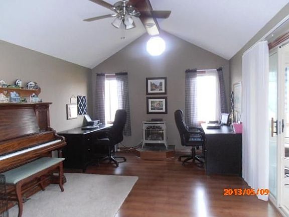 4th image of 533 Bunn Dr
