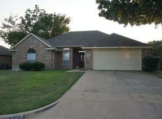 5609 Guadalajara Dr, North Richland Hills, TX 76180