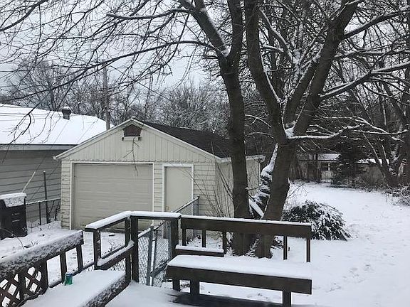 4th image of 1405 Park Ave