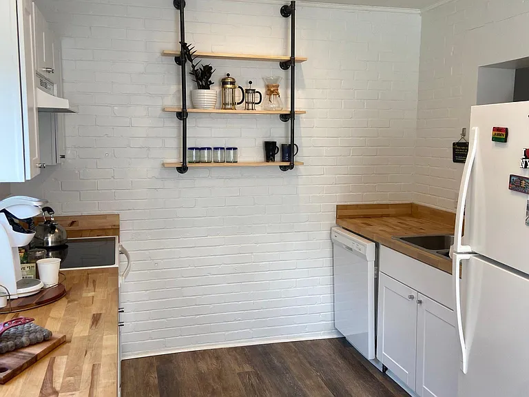 215 W Avondale Dr — Photo 21