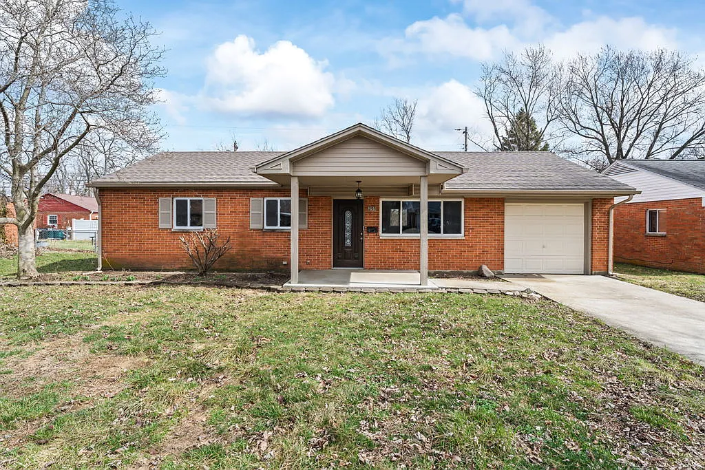 255 Lutz Dr photo 1