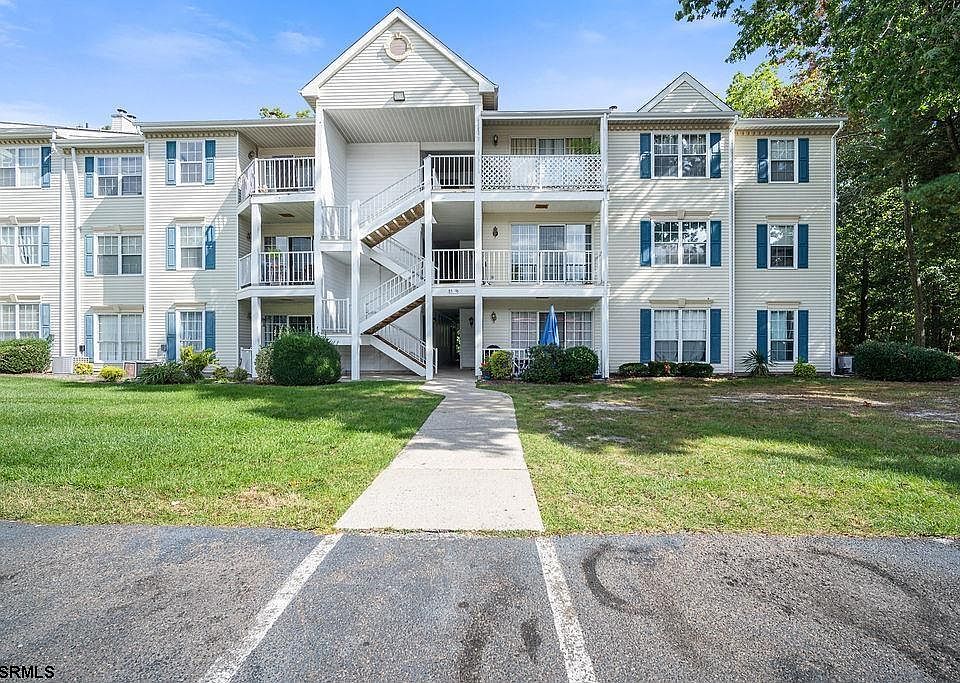 1st image of 86 Iroquois Dr #86