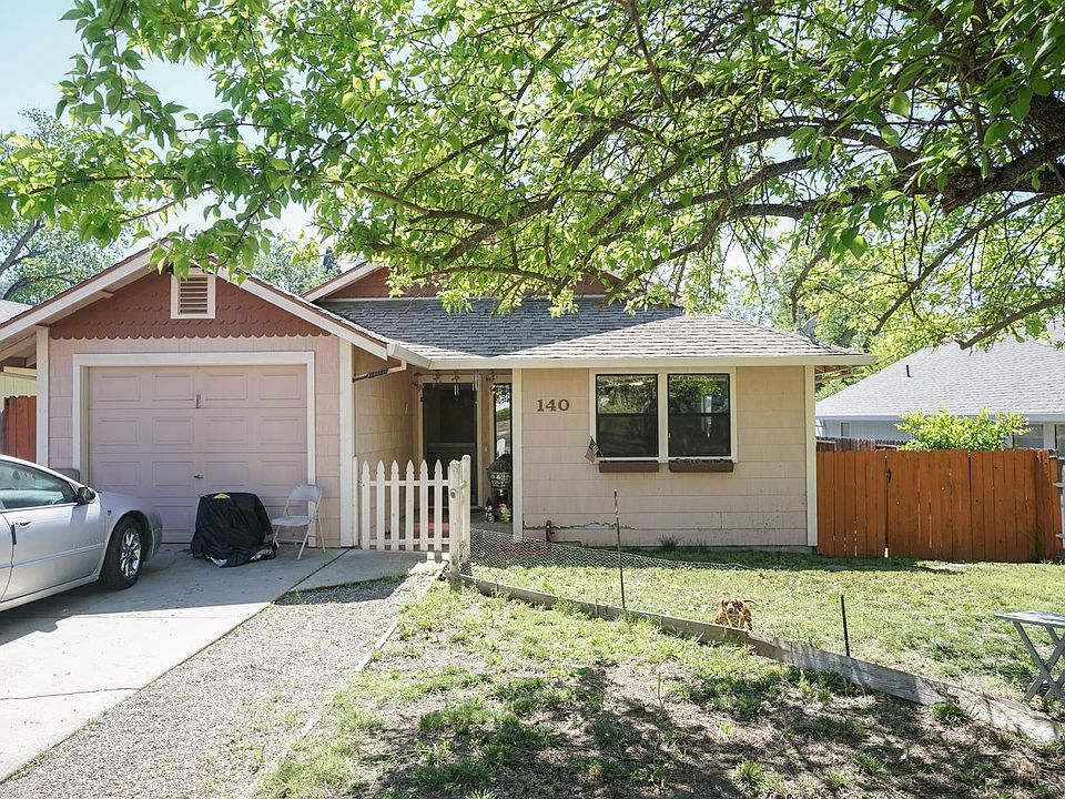 1st image of 140 Pope St