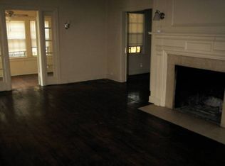 1120 Ward Pkwy APT 1, Kansas City, MO 64112