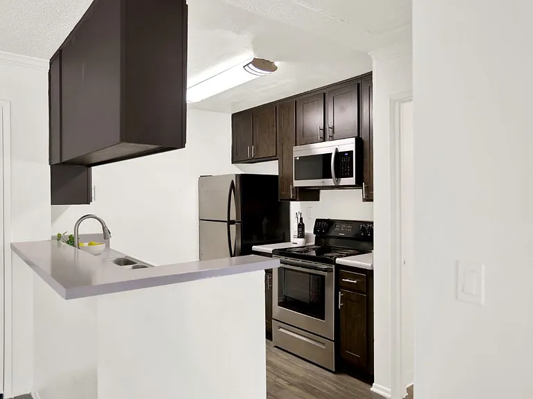 Monterra Ridge Apartments — Photo 5