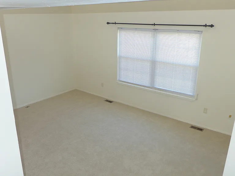 23 Valley Crossing Cir — Photo 17