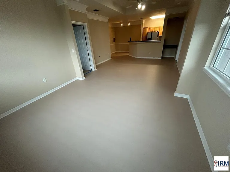 6627 Queens Borough Ave #303 — Photo 2