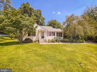 520 W Palmer St, Morrisville, PA 19067