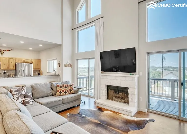 Fully Furnished Home rental in Dripping Springs TX