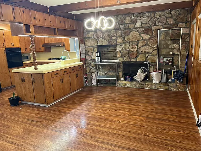 2835 Malabar Ave #1 — Photo 6