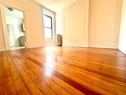 Rented by Astorian Realty Group LLC | media 5