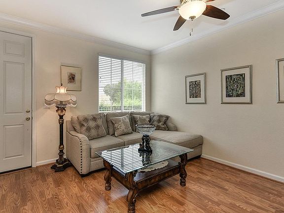 4th image of 2104 Esplanade Cir #2104