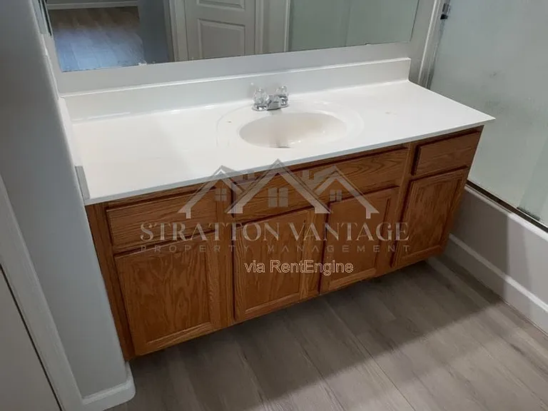 1036 S 177th Dr — Photo 14