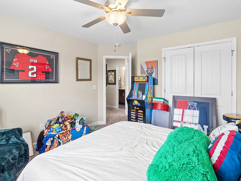 50 Basswood Ct — Photo 31