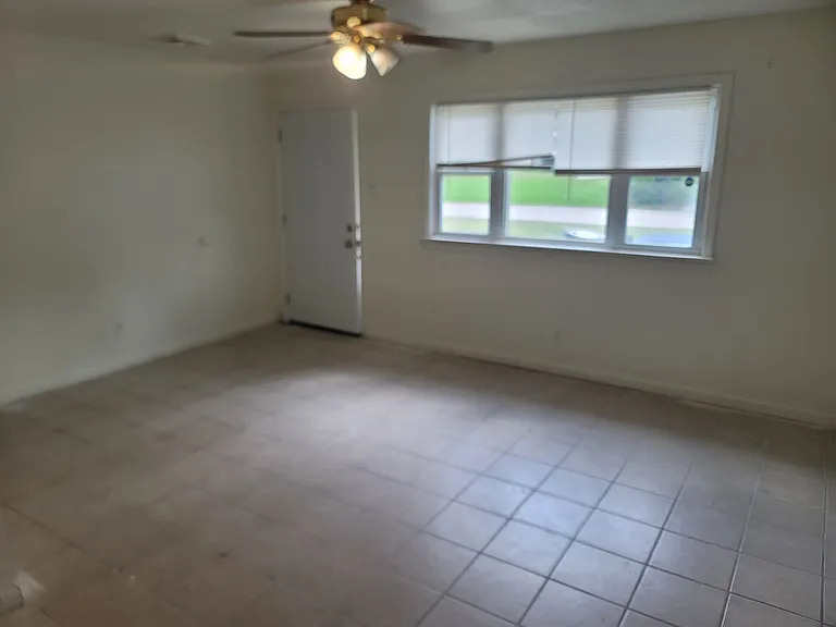 1413 Plaza Pl — Photo 14