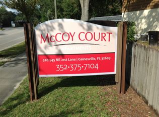 530 NE 21st Ln APT C, Gainesville, FL 32609