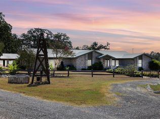 1045 Private Road 7005, Lexington, TX 78947