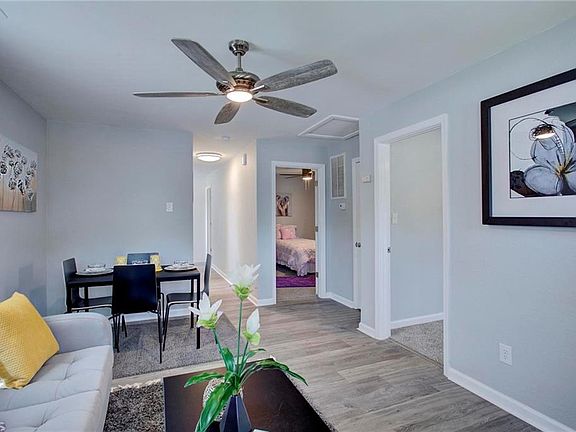 4th image of 601 Center Ave