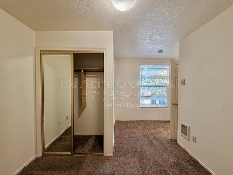 4318 SE Milwaukie Ave #2 — Photo 8