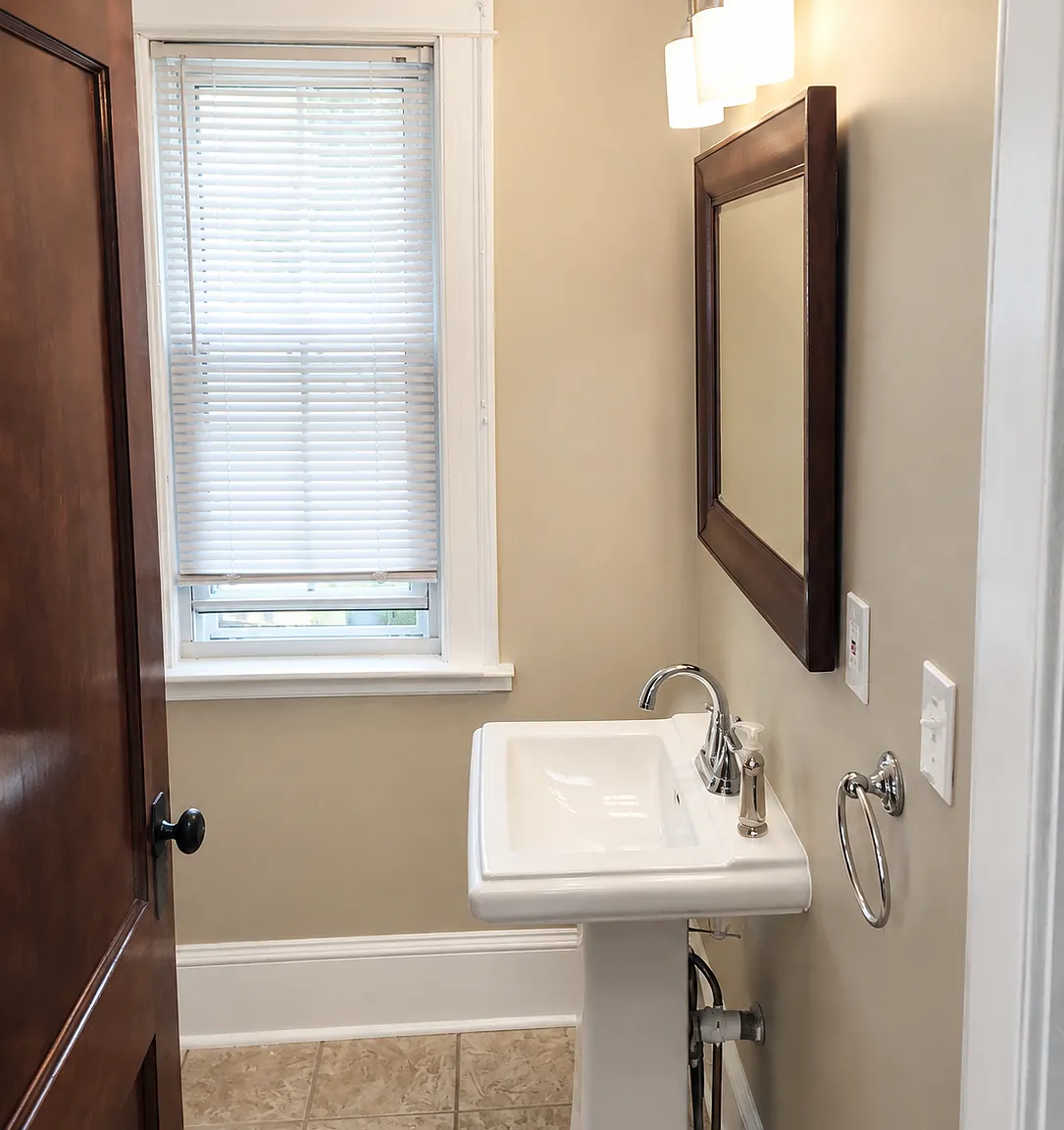 15 Mill St — Photo 4