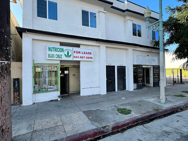 5523 S Vermont Ave — Photo 5