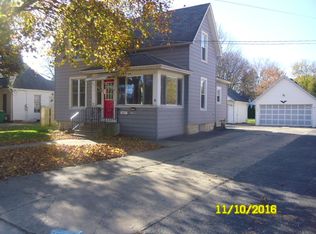 739 S 4th St, Dekalb, IL 60115