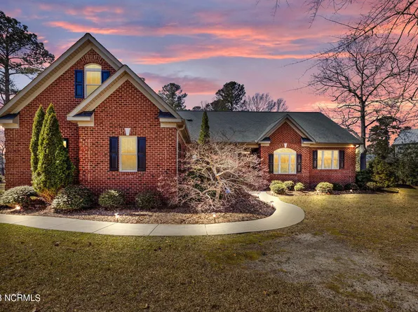 1470 Kelly Circle, Grimesland, NC 27837