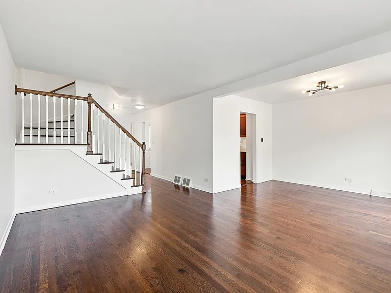 630 Hibbard Rd — Photo 11
