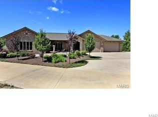 1946 Sugar Springs Rd, Festus, MO 63028