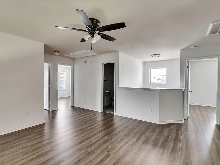 9203 Haverford Cove Ct — Photo 21