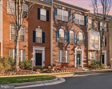 46212 Wales Ter, Sterling, VA, 20165
