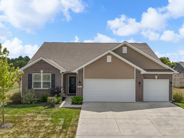 7855 Rolling Green Dr, Plainfield, IN 46168