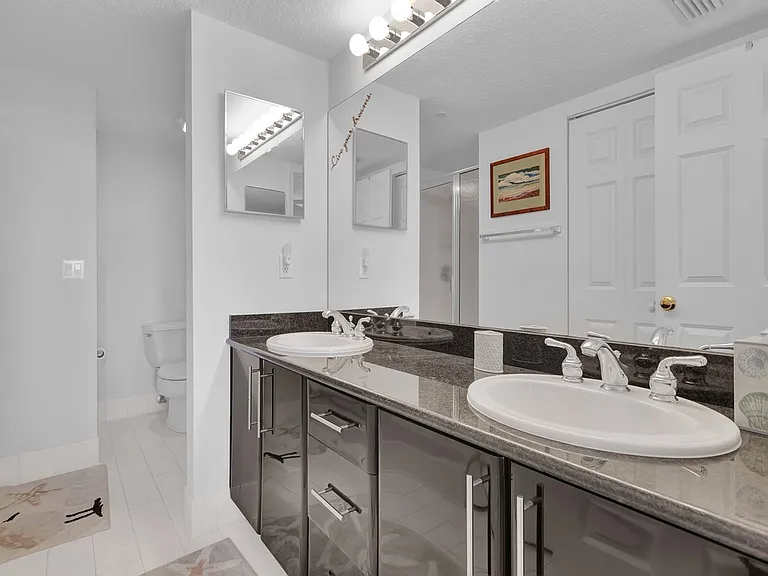 2700 Ocean Dr #107 — Photo 16