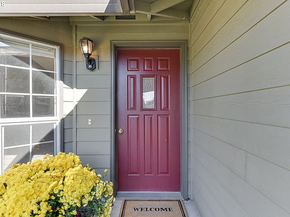 4th image of 15806 SE 12th St