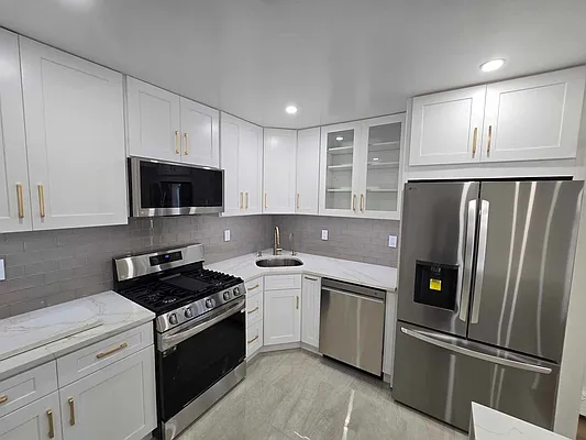 Rented by Aida Home Realty | media 34