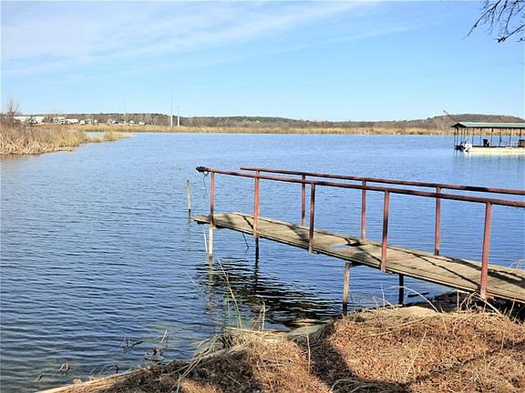 2nd image of 110 County Road 533