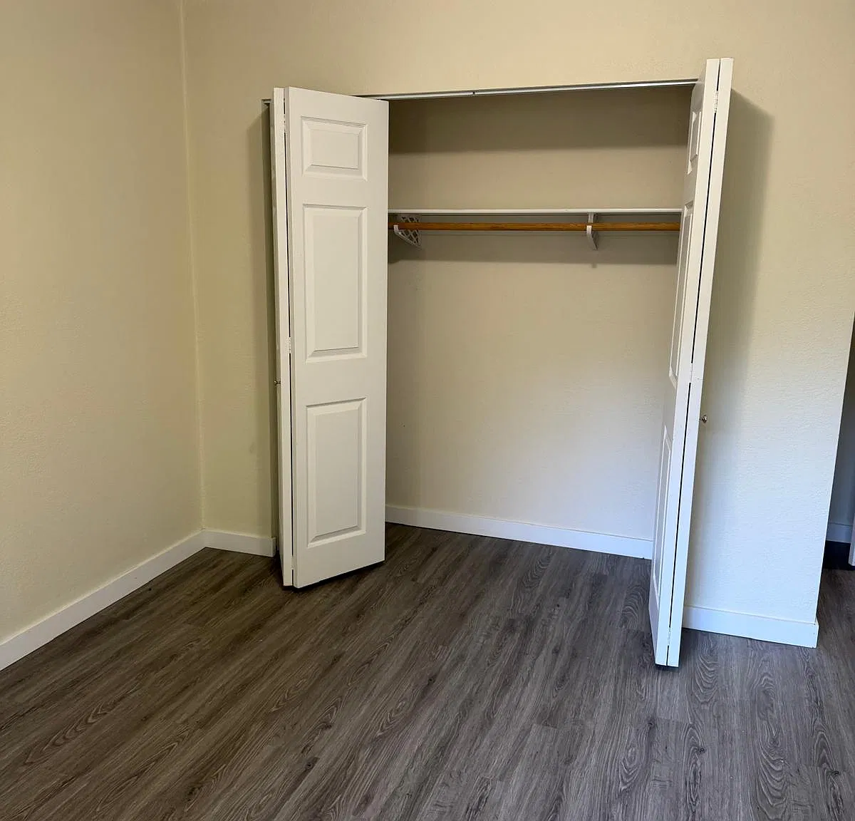 1020 Government St — Photo 4