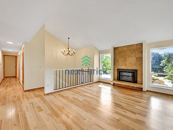 3rd image of 8126 NE 120th St