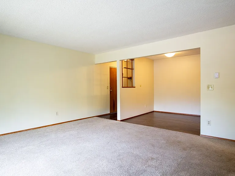 1332 NE 21st Ave #3 — Photo 5