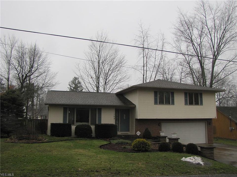 1st image of 104 Beau Bay Blvd