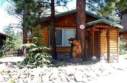 1st image of 667 Pine Ln