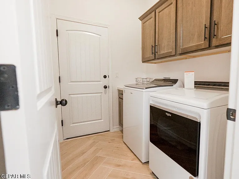 15337 Promise Ct — Photo 16