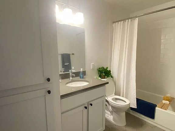 3rd image of 2100 W North Loop Blvd #122