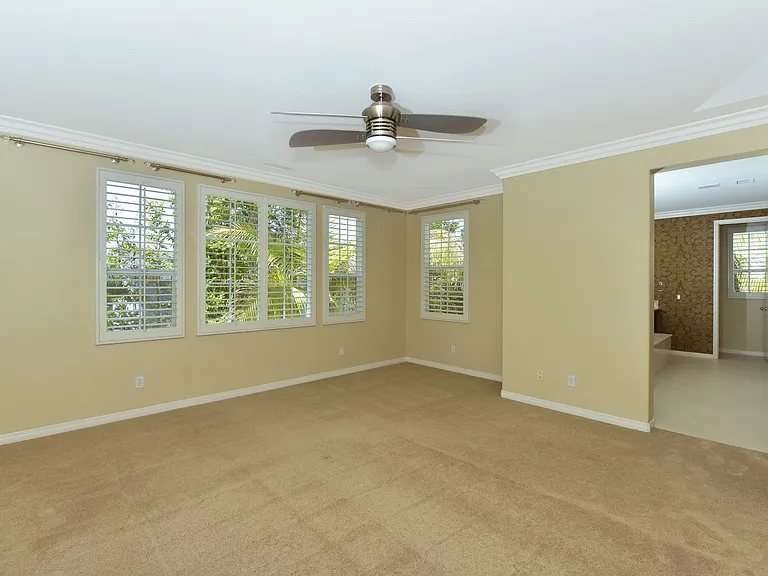 6941 Waters End Dr — Photo 11