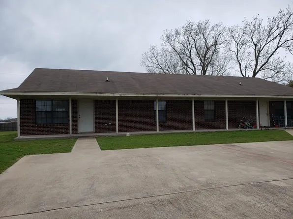 103 Valley Cir APT B, Gatesville, TX 76528