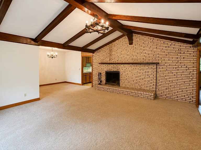 627 Froglevel Rd — Photo 14