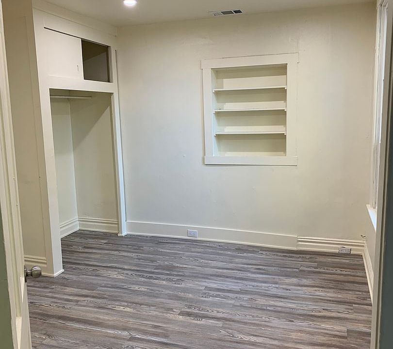 1st image of 3956 2nd Ave #1